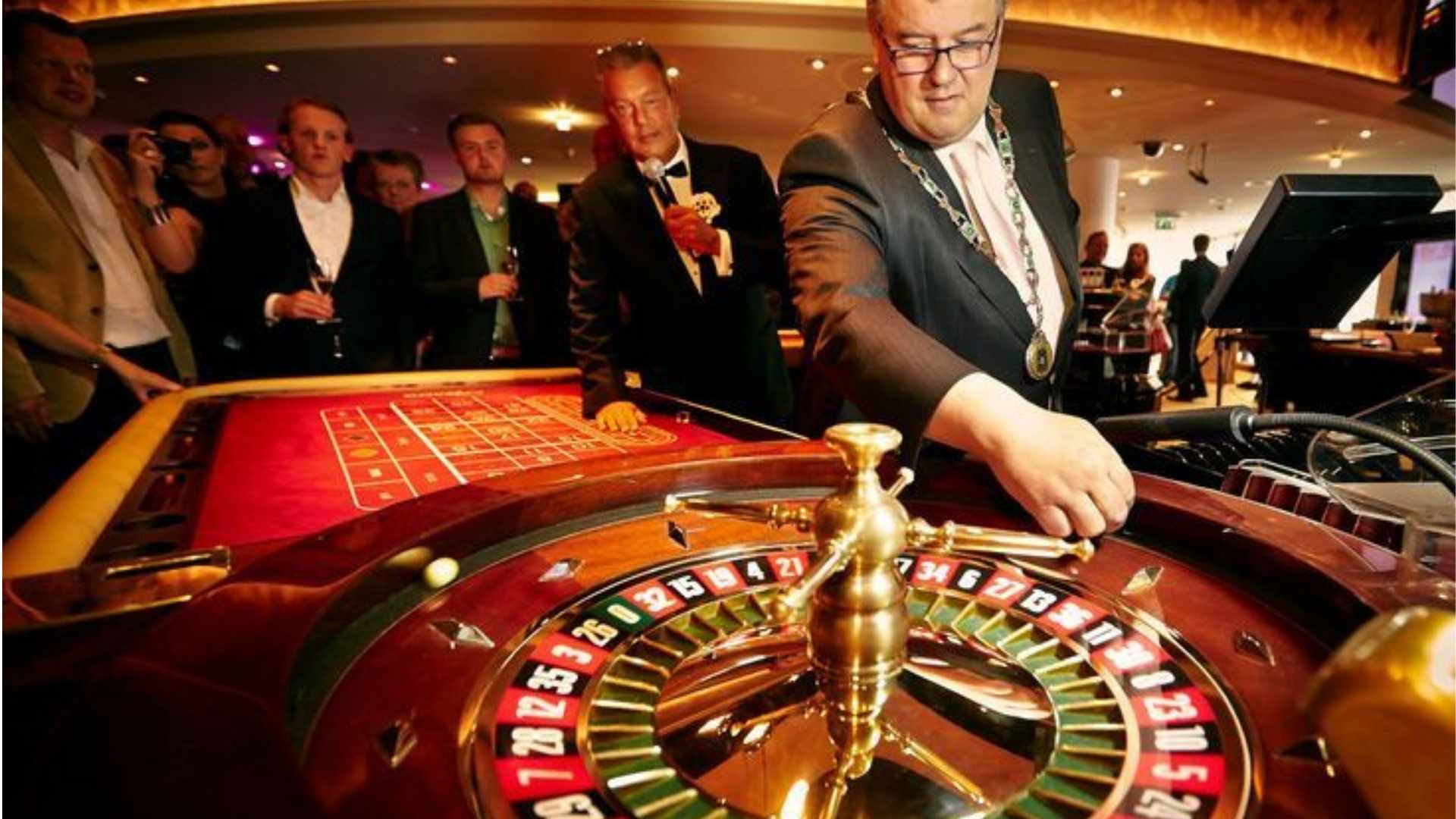 Learn Better Poker Strategy Every Session